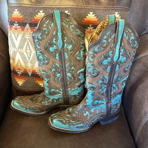 Corral Boots, turquoise and brown overlay size 8 like new
